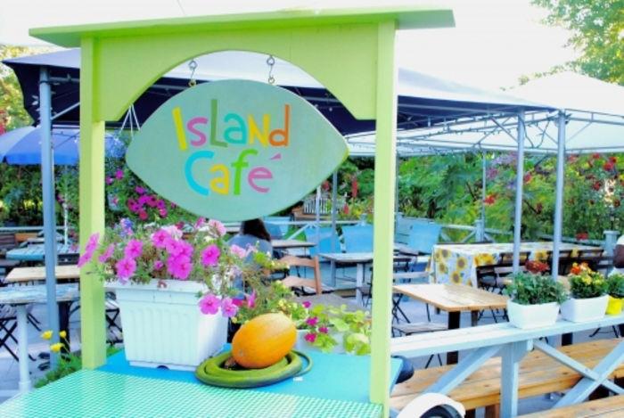 Island Cafe